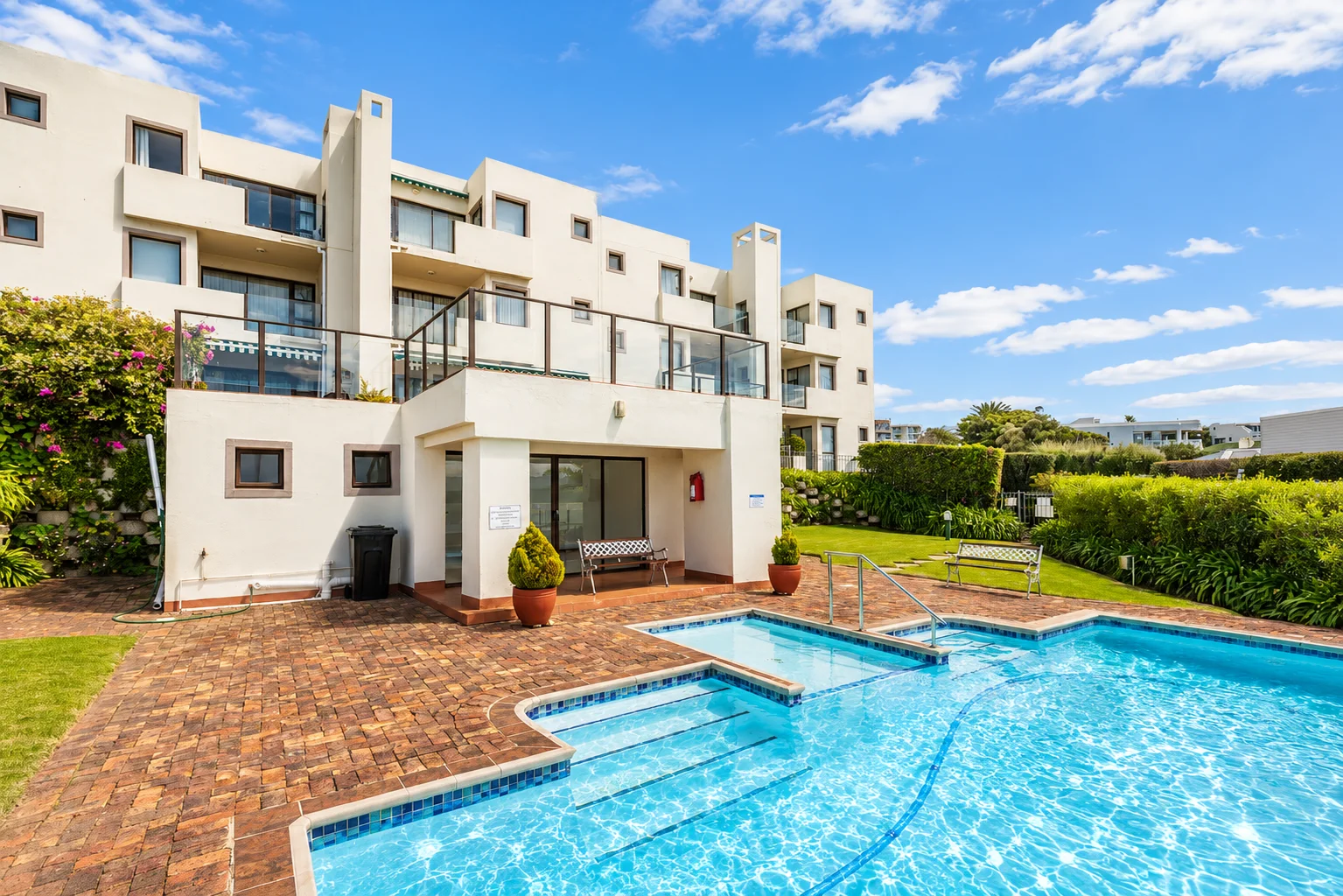 Arrowood Apartment pool and exterior